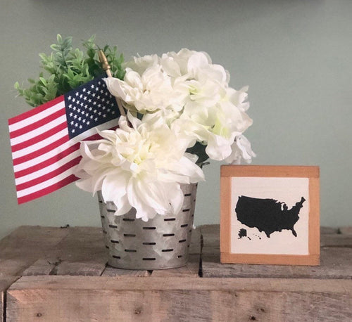 USA Silhouette Sign, Independence Day Decor, America Wood Sign, USA Home Decor, Small Wood Signs, Bog Road Designs